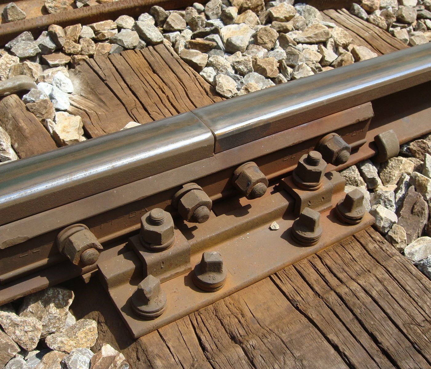 fishplate mounted on wooden sleeper